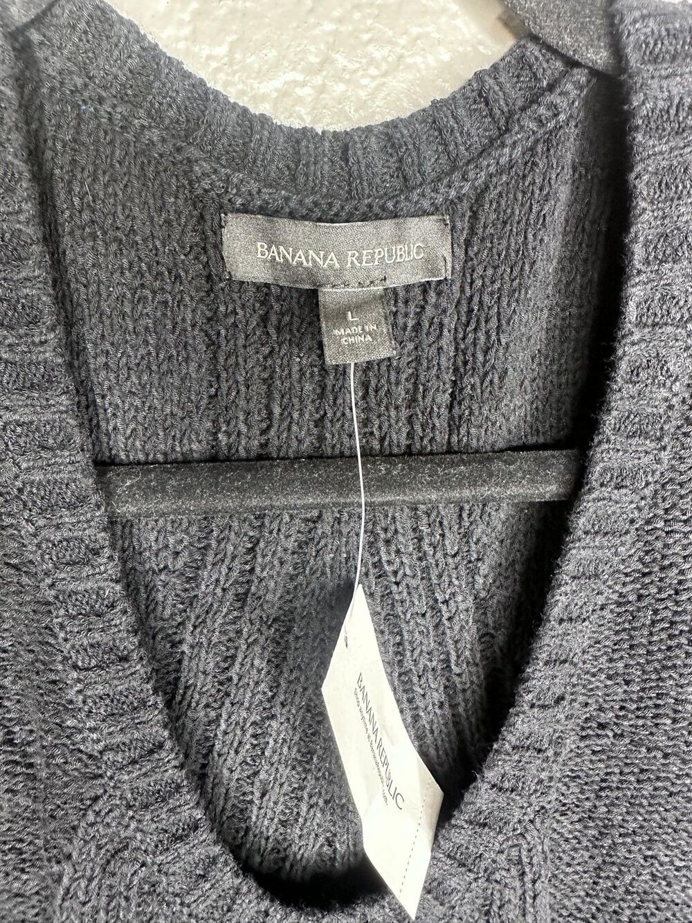 Banana Republic Sweater Vest Womens Large Gray V Neck Ribbed Knit Sleeveless - Picture 2 of 5